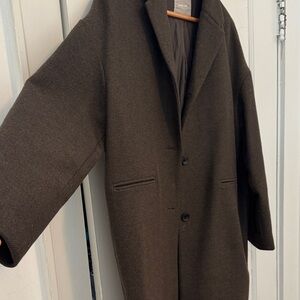 Everlane Olive Brown Italian ReWool Cocoon Coat (like new!)